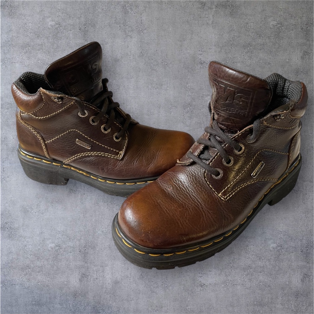 Vintage 1990’s Doc Martens 9271 Brown Boot Size UK7 AW004 Women’s Size 9